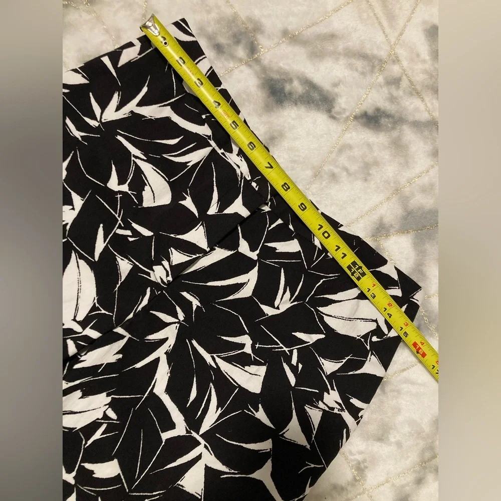 Mario Serrani Black and White Leaf Shorts-2